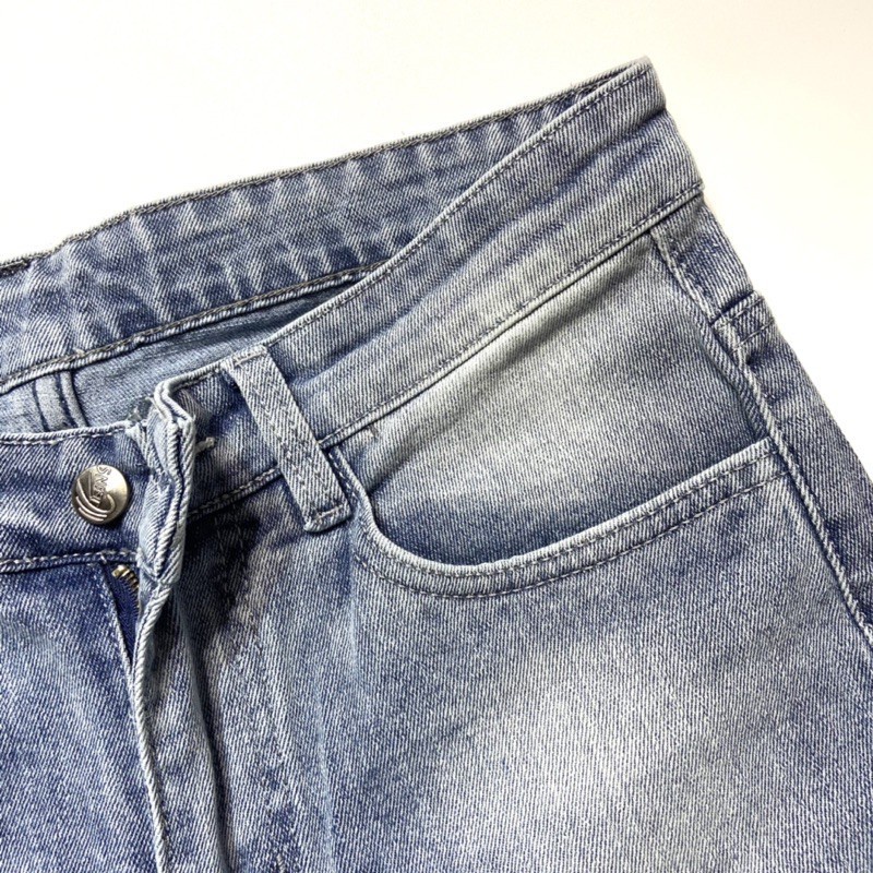 Quần jean nam Slim-fit màu xanh nhạt Quần jean xanh nam trơn Thesix Studio | BigBuy360 - bigbuy360.vn