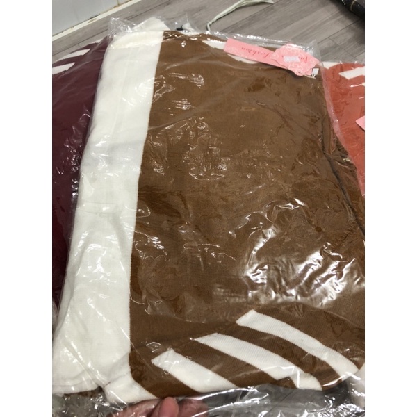 Áo khoác thun len có nón hàng QC xịn