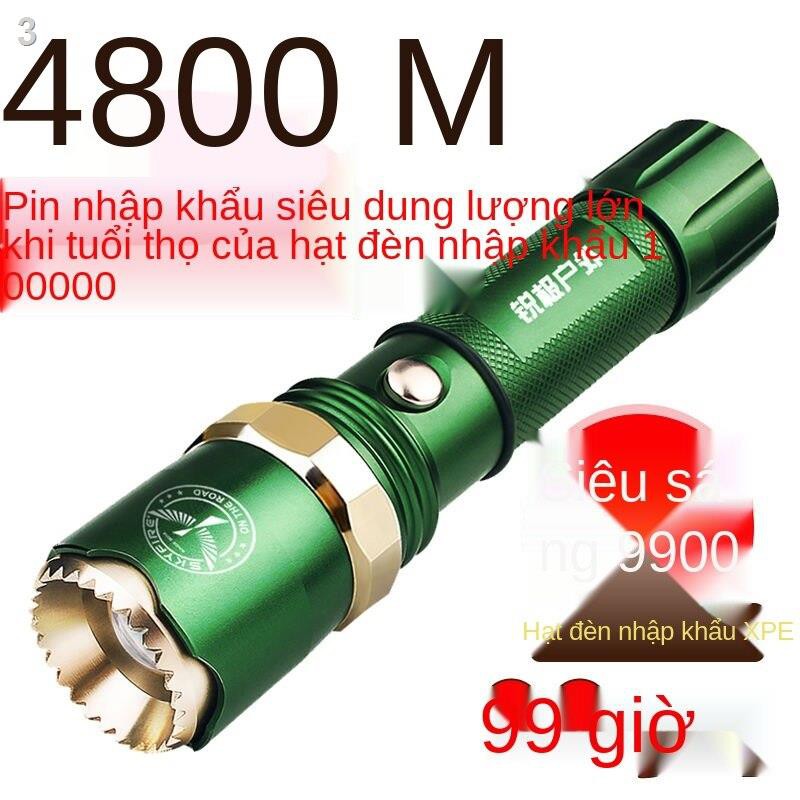 Lực lượng đặc biệt đèn pin ánh sáng sạc tầm xa siêu tự vệ hộ gia đình đa chức năng ngoài trời không thấm nước và