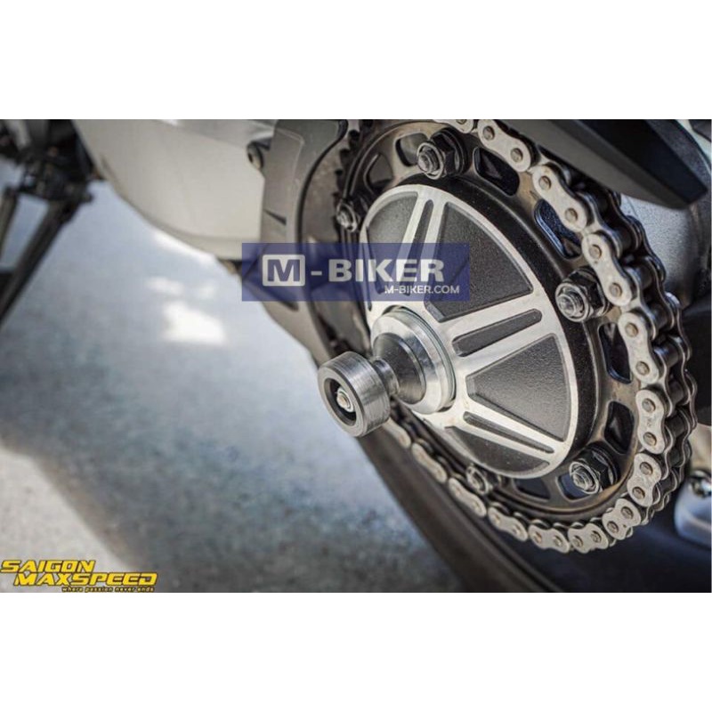 Trục nâng bánh sau xe moto kiêm chống đổ gắp sau