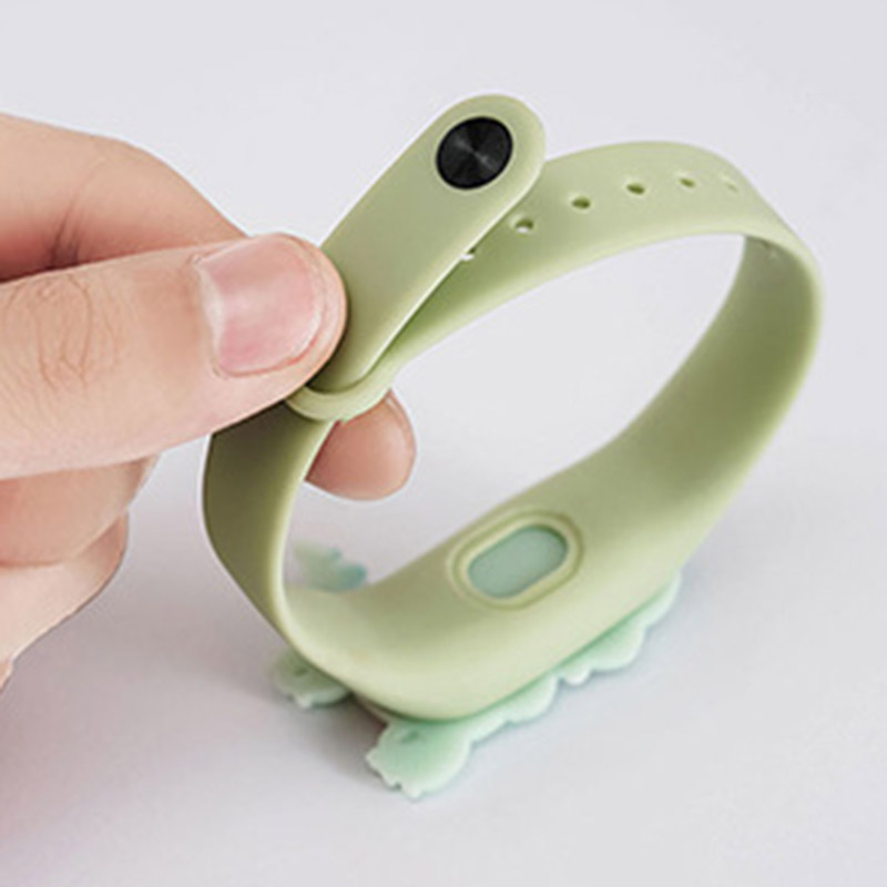 Vòng tay chống muỗi nhỏ gọn họa tiết hoạt hình dễ thương dễ sử dụng dành cho trẻ em