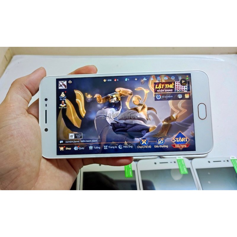Điện Thoại Xịn cảm ứng Vivo Y66 và Vivo Y67 Ram 4gb nhỏ gon nhiêu mỏng chơi game liên quân mượt