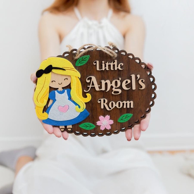 Bảng gỗ decor trang trí phòng ngủ cho bé gái họa tiết công chúa và nhân vật dễ thương và làm quà tặng