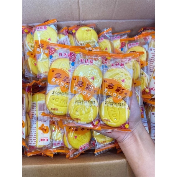 BÁNH MACARON XÔ,BỊCH ( Kẹo trà sữa, bánh qui, bánh macaron, pudding).