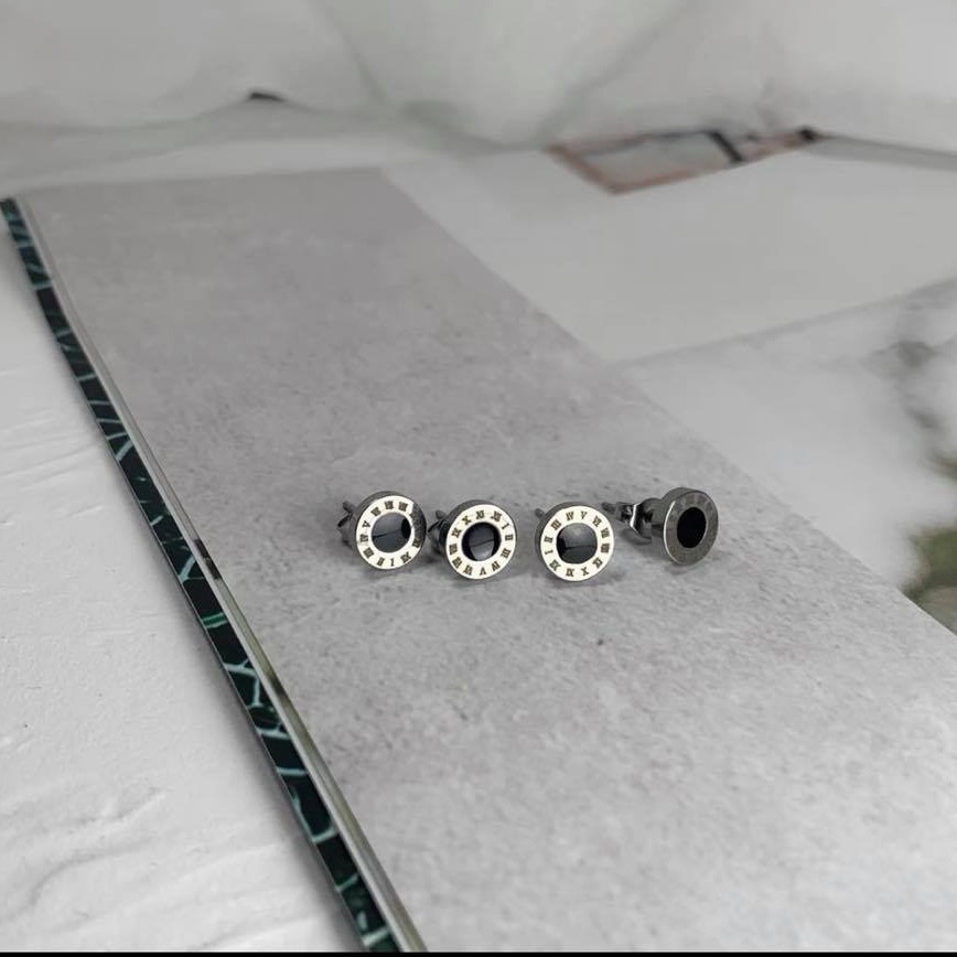 khuyên tai bông tai titan tròn kim đen không gỉ không đen không dị ứng cho nam và nữ unisex bts