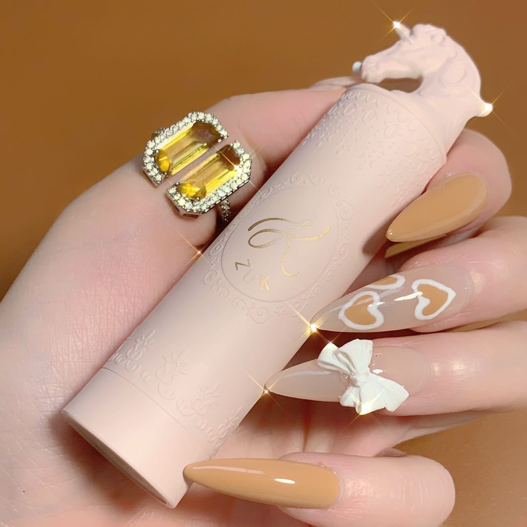 (Hàng Mới Về) Son Môi 6 Màu Tùy Chọn Không Nhòe Tiện Dụng Chất Lượng Cao | BigBuy360 - bigbuy360.vn