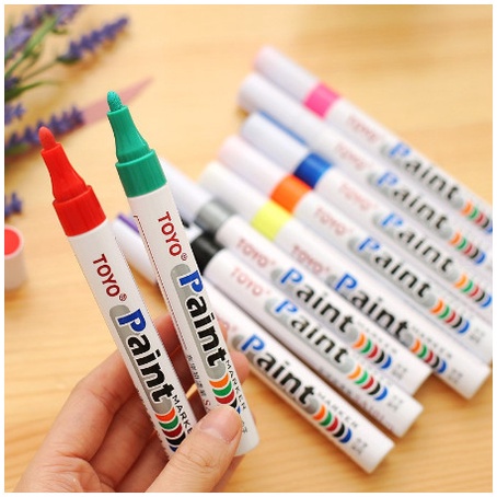 Bút sơn Toyo Paint marker SR101 phục hồi màu cho tất cả các bề mặt