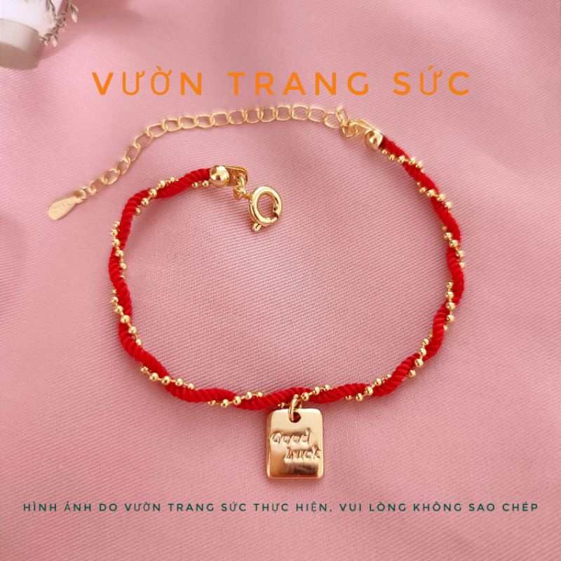 Vòng tay chỉ đỏ kim bạc S925 mạ vàng - Lắc tay chỉ đỏ charm bạc Ý mạ vàng may mắn, tài lộc Vườn Trang Sức VT00199