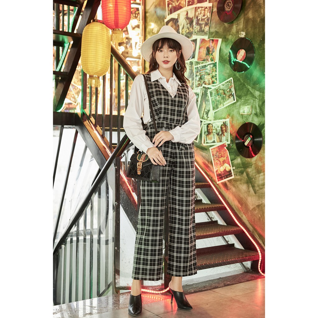 Yếm váy kẻ đai sườn - 20Again - YVA0759 | BigBuy360 - bigbuy360.vn