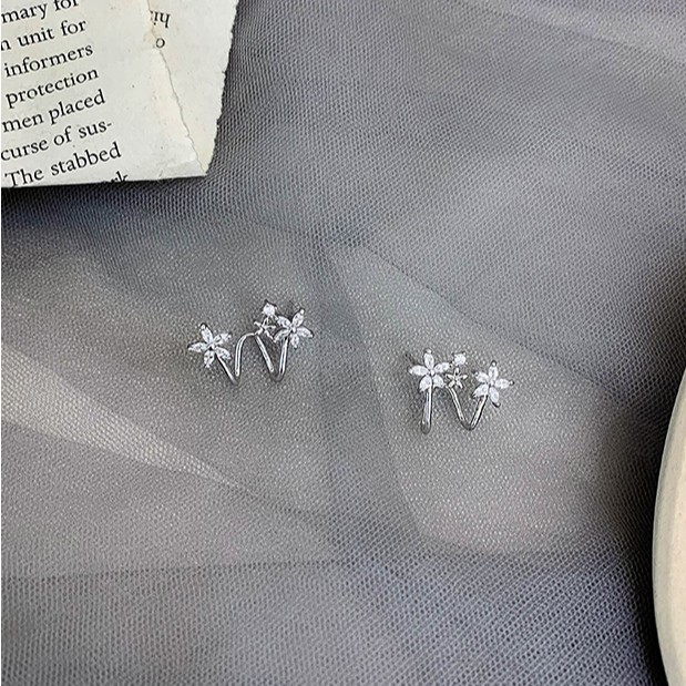 Khuyên tai bạc nữ hình hoa, Hoa tai cao cấp kẹp vành tai, đính đá TUNA SILVER CAM KẾT CHUẨN BẠC