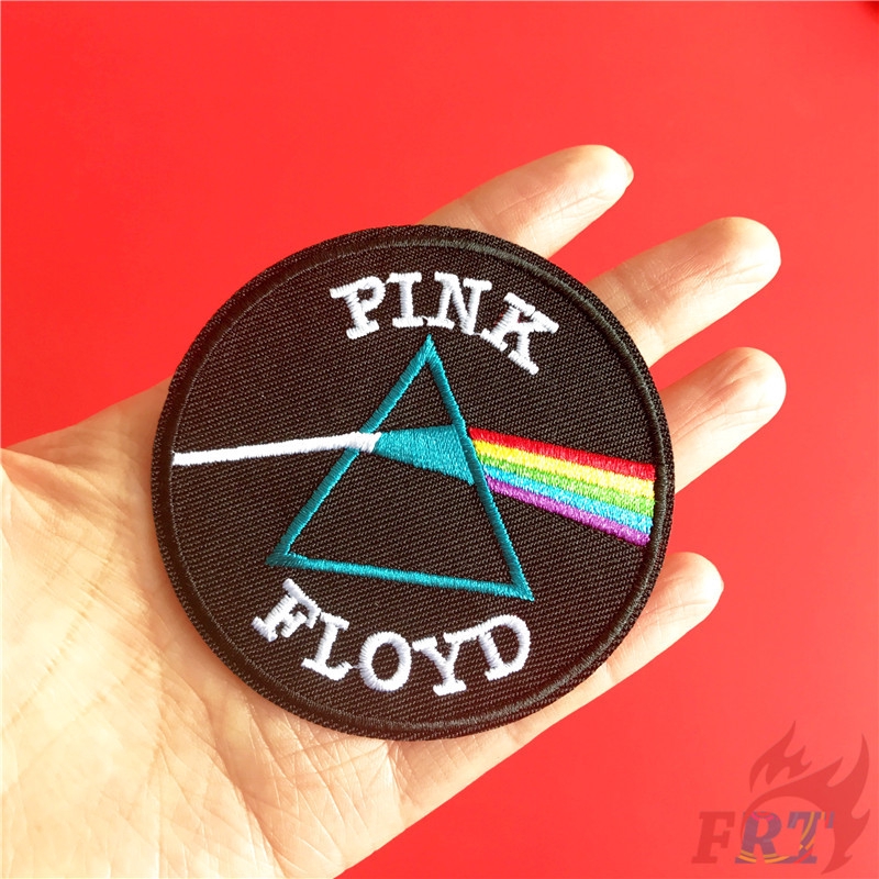 Set 1/2 miếng vải thêu họa tiết chữ Pink Floyd dùng để trang trí quần áo