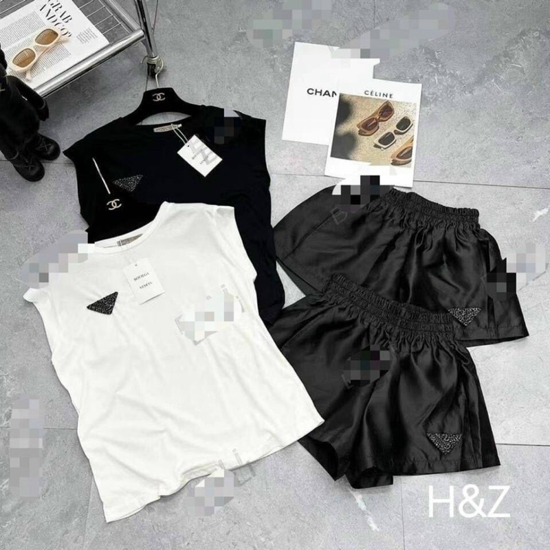 QUẦN SHORT TAFTA ĐÍNH PADA KIM SA ĐEN SANG CHẢNH MS20187