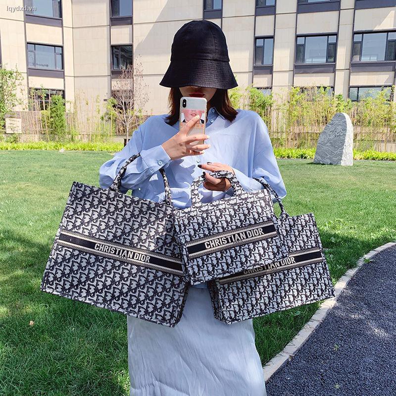 Túi xách tay sức chứa lớn mẫu 2020 thời trang dành cho nữ