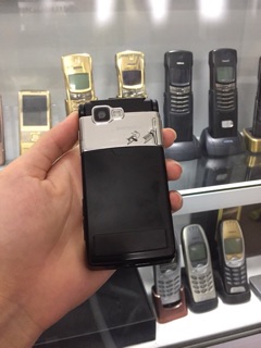 Nokia N76