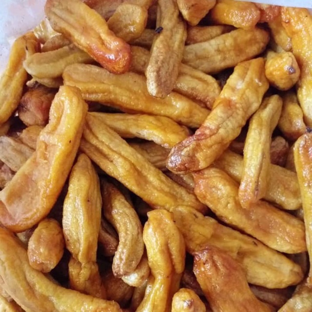 Chuối sấy dẻo Cà Mau nguyên trái không chát 500gr
