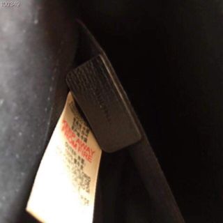 Túi Burberry