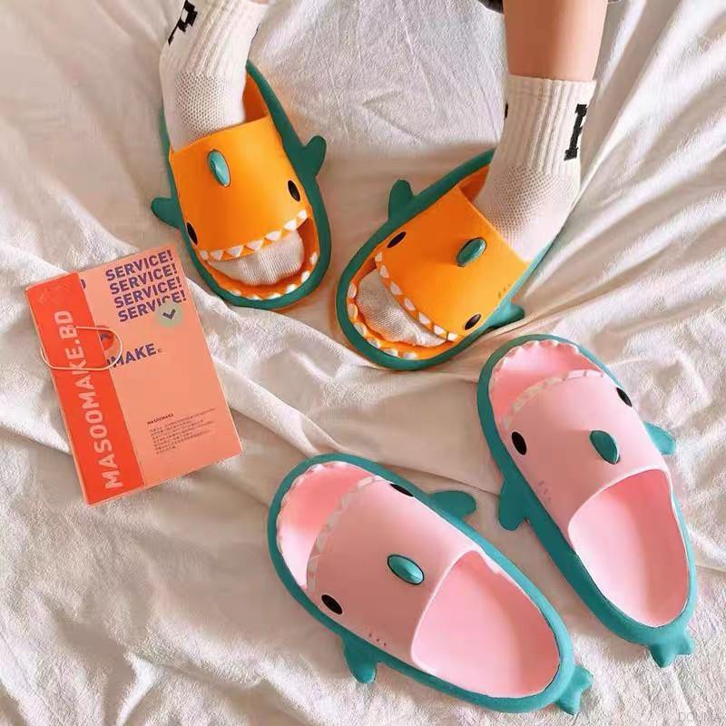 Dép đế mềm họa tiết cá mập hoạt hình phong cách Hàn Quốc dễ thương chống trượt chống mài mòn dành cho trẻ em
