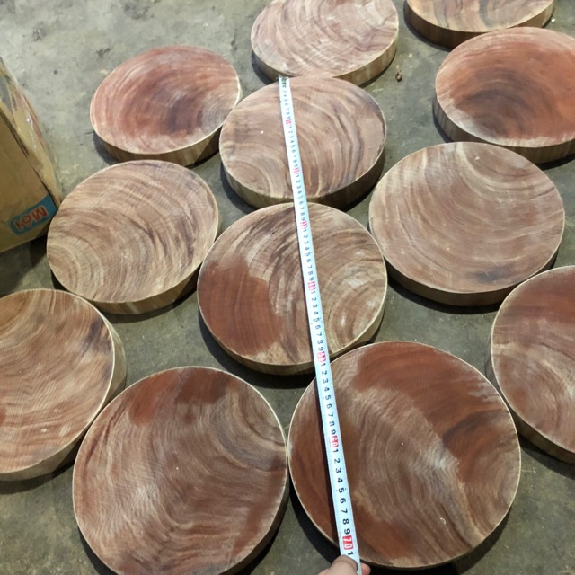 Thớt gỗ nghiến chuẩn 30cm