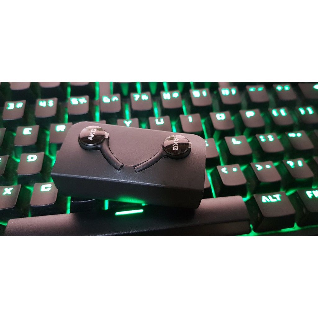 Tai nghe akg s10,s10plus chuẩn hãng,tặng hộp cực hot