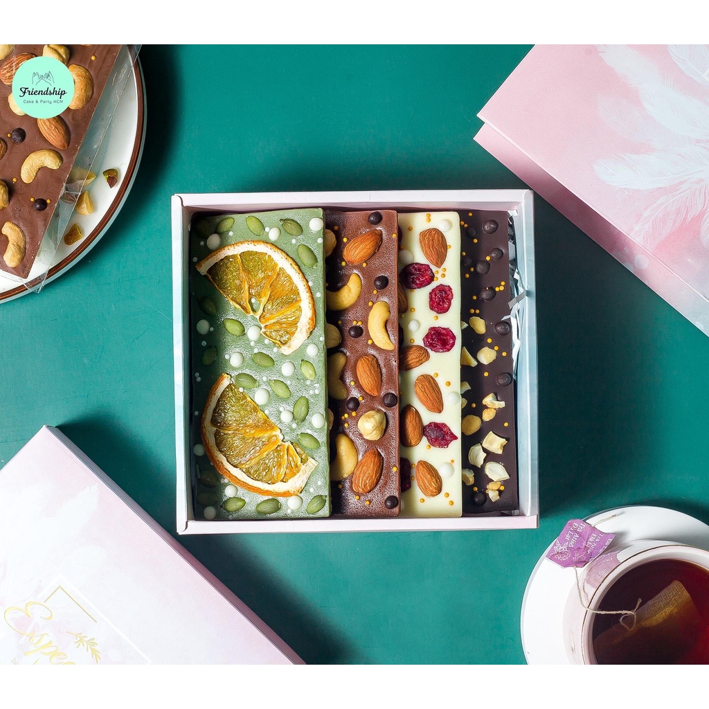 Chocolate bark Bếp Xíu Xiu set nguyên liệu socola thành phẩm 60 viên