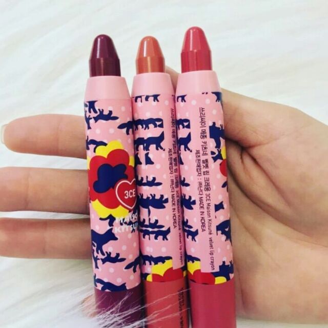 SON LÌ 3CE MAISON KITSUNE VELVET LIP CRAYON