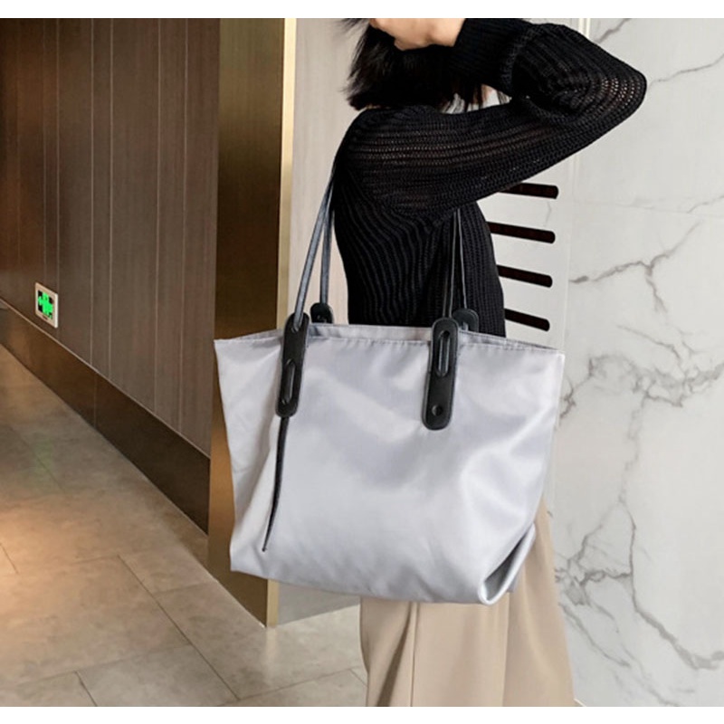 Túi Xách Đeo Vai Sức Chứa Lớn Bằng nylon Thời Trang Phong Cách Âu Mỹ Cổ Điển