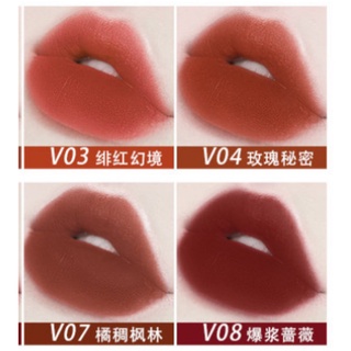 Son môi lỳ nội địa trung
