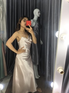 Đầm lụa 3 dây cổ lệch siêu hot