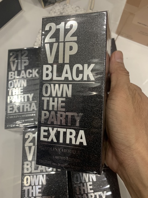 [Mã COSSALE27 giảm 80K đơn 1000K] Nước hoa nam 212 vip black extra limited edition edp 100ml full seal | BigBuy360 - bigbuy360.vn