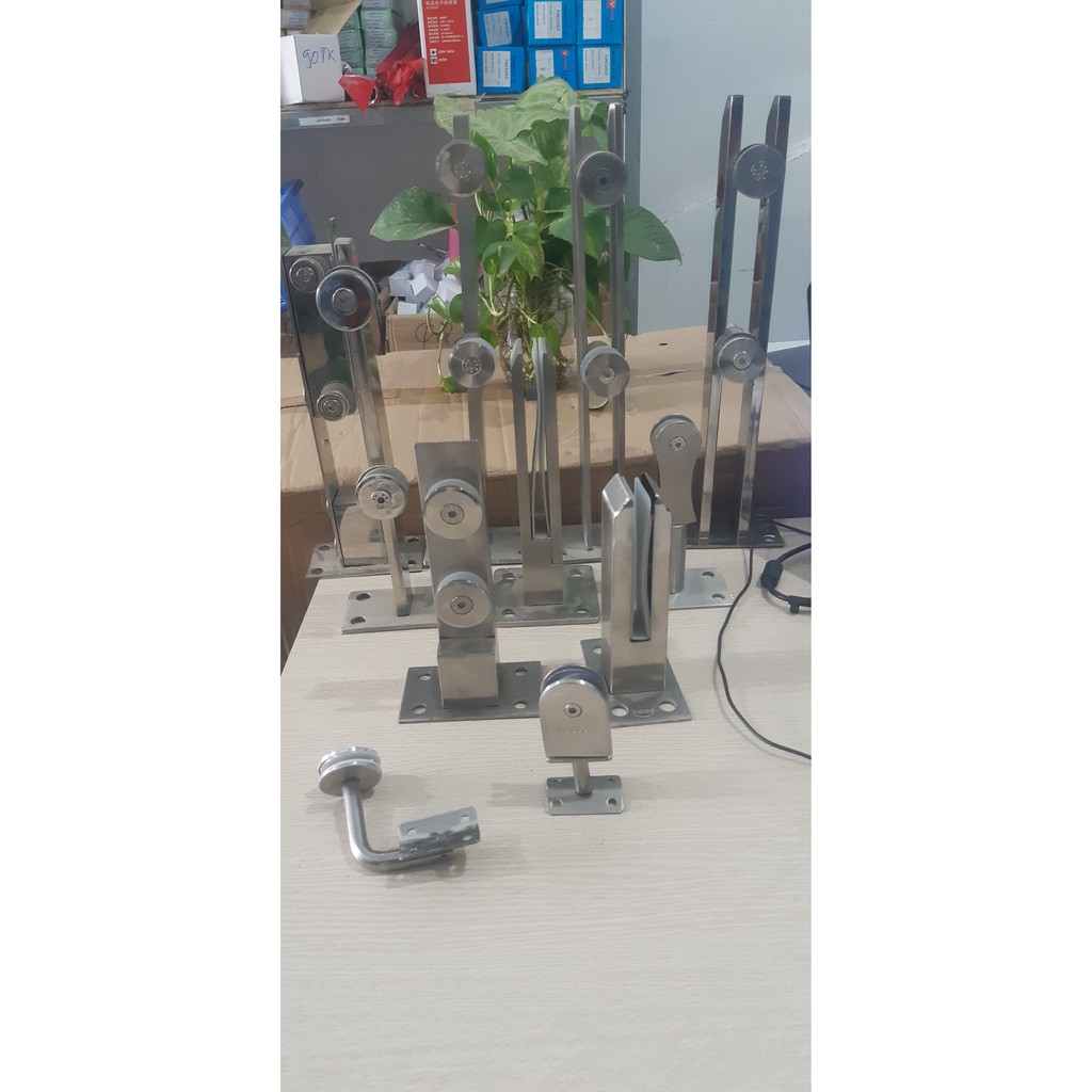 Trụ inox 4ly kép, 5ly kép Sus 304 Bảo hành 5 năm, Lắp Cầu Thang, Lan Can