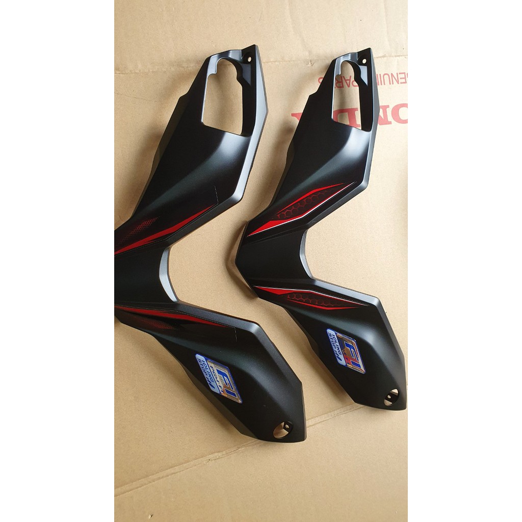 ỐP TAY LÁI AIR BLADE 125