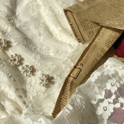 Đầm Ren Nữ Dài Tay Cổ Chữ V Quyến Rũ | BigBuy360 - bigbuy360.vn