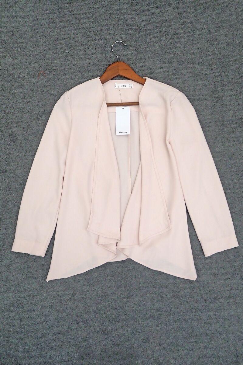 Áo khoác nhẹ, không nút, tay dài MNG | BigBuy360 - bigbuy360.vn