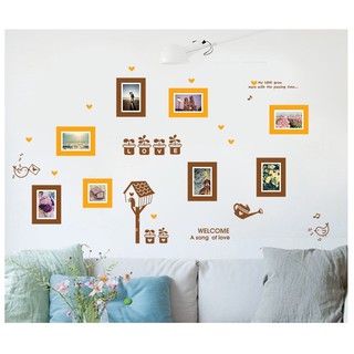 Decal khung ảnh LOVE