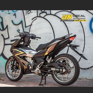 Tem Trùm Đen Chỉ Vàng Cho Winner X
