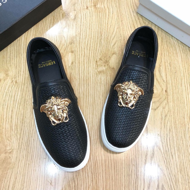 Giày slip on đính đá nam