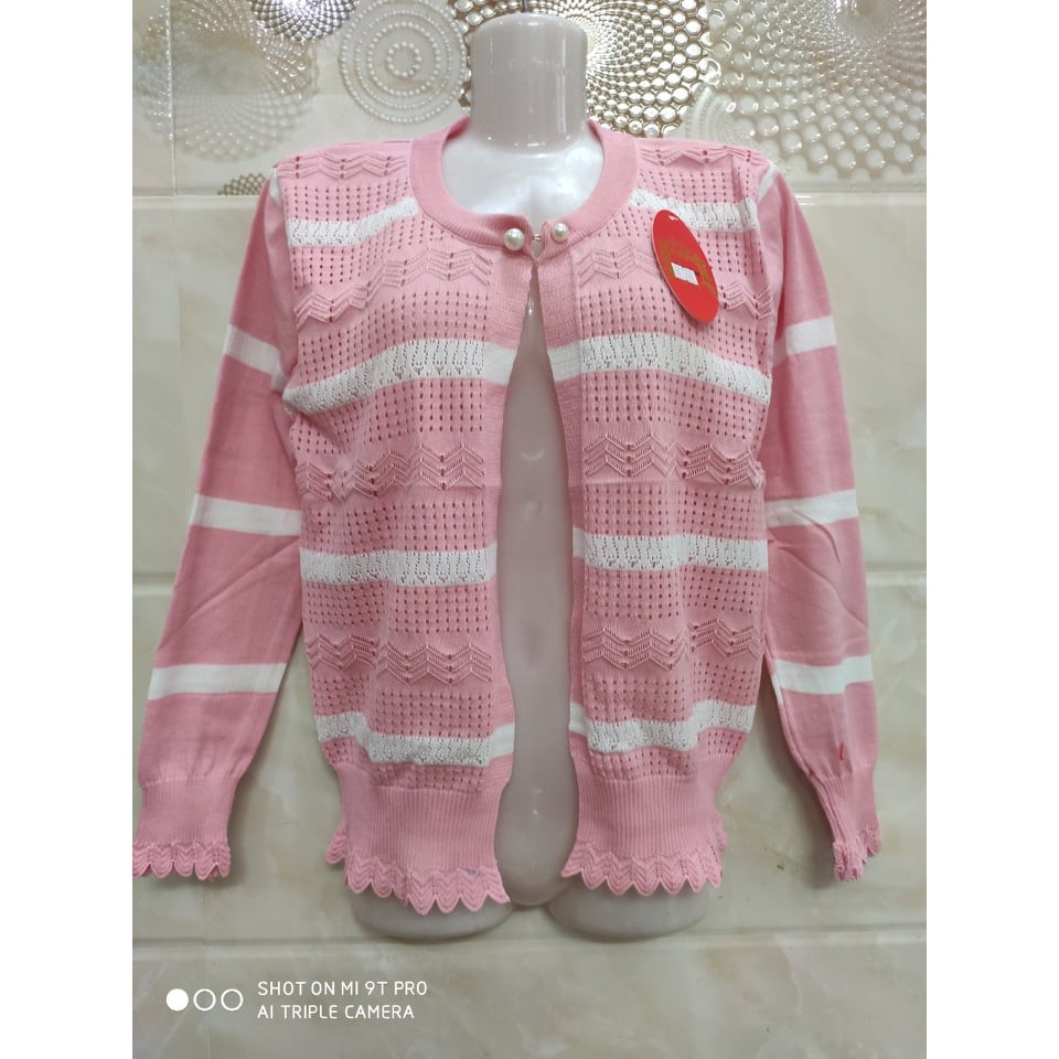 Áo khoác len nút ngọc cài | BigBuy360 - bigbuy360.vn