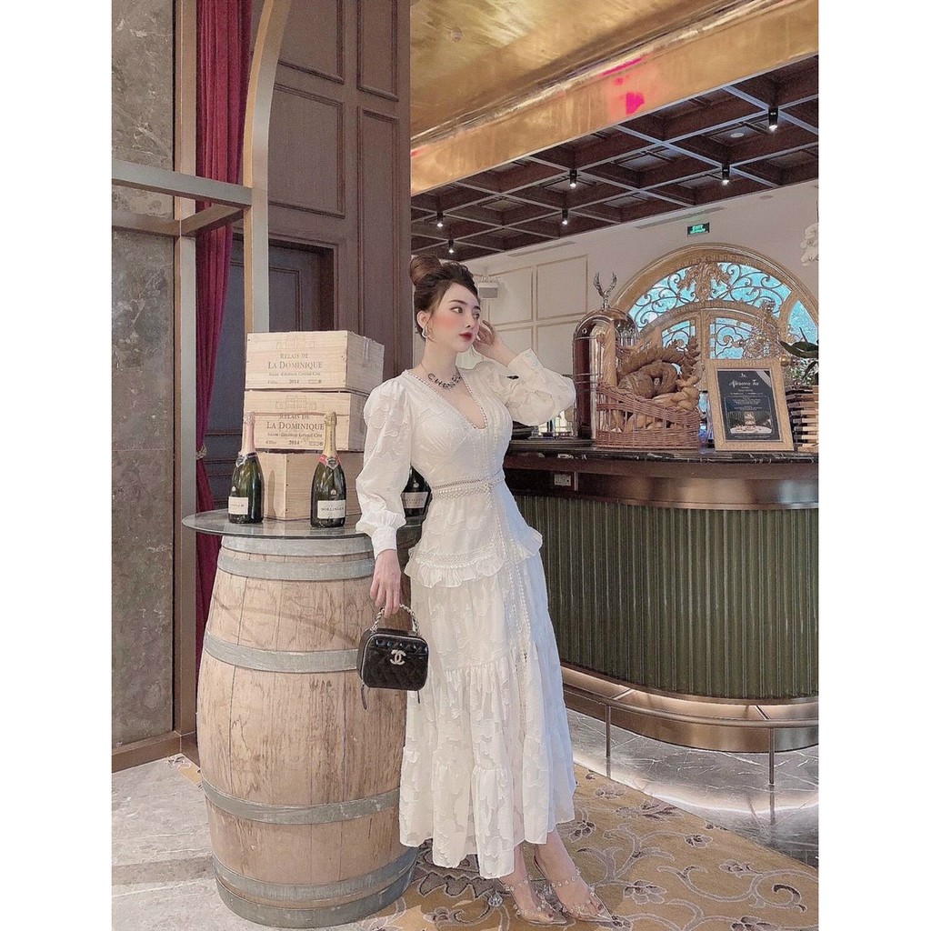 [RL09] ﻿Đầm Maxi Tay Dài Phồng Vai Cổ V Viền Ren Bo Eo Đuôi Xòe Tầng - Vải Ren - 1 Màu Trắng - Dành Cho Nàng Đi Tiệc | BigBuy360 - bigbuy360.vn