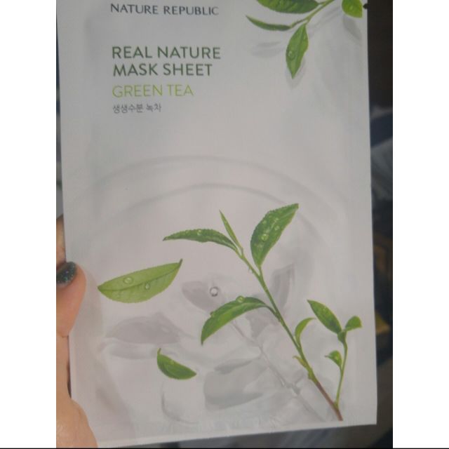 Mặt nạ REAL NATURE MASK SHEET GREEN TEA. Cấp ẩm, dưỡng da mịn