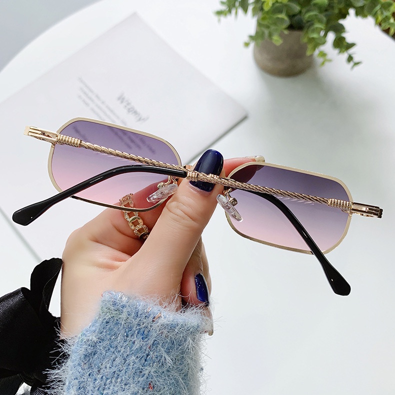 Kính Mát Thời Trang Cho Nam Nữ 2022