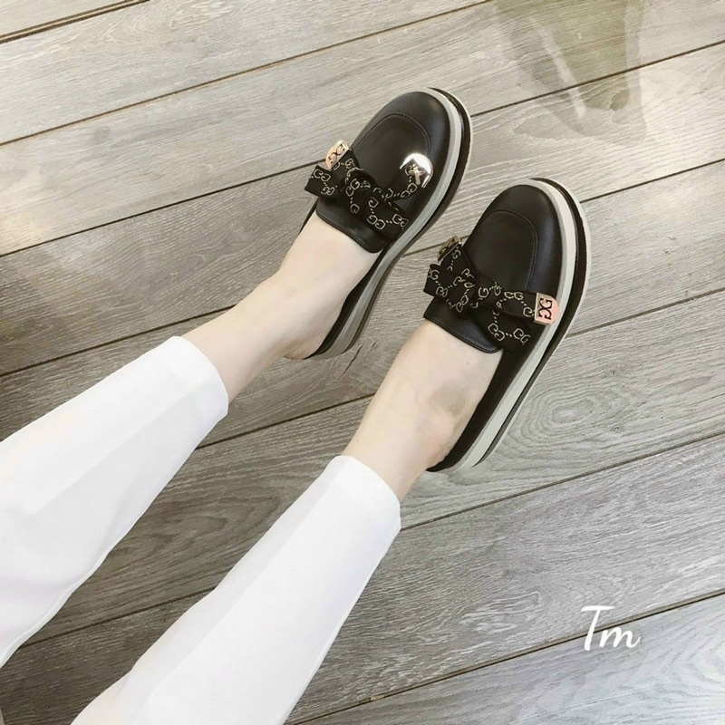 Nơ lì hàng sẵn nha