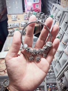 Vòng Charm Thái Lan