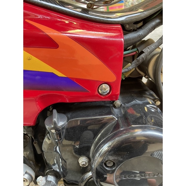 Ốc vít dàn áo Suzuki Satria 7 màu japan gắn  cho các dòng xe tương tự , wave 110 ,revo ,smat...