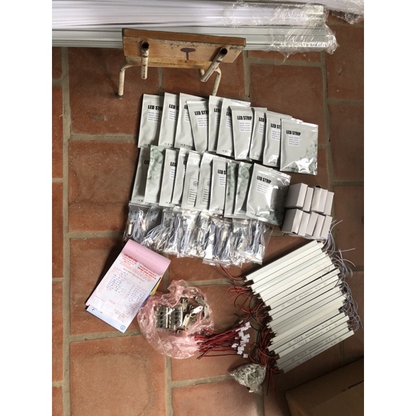 Kẹp led - Kẹp nối nhanh led dán 2835 bản 8mm và 10mm