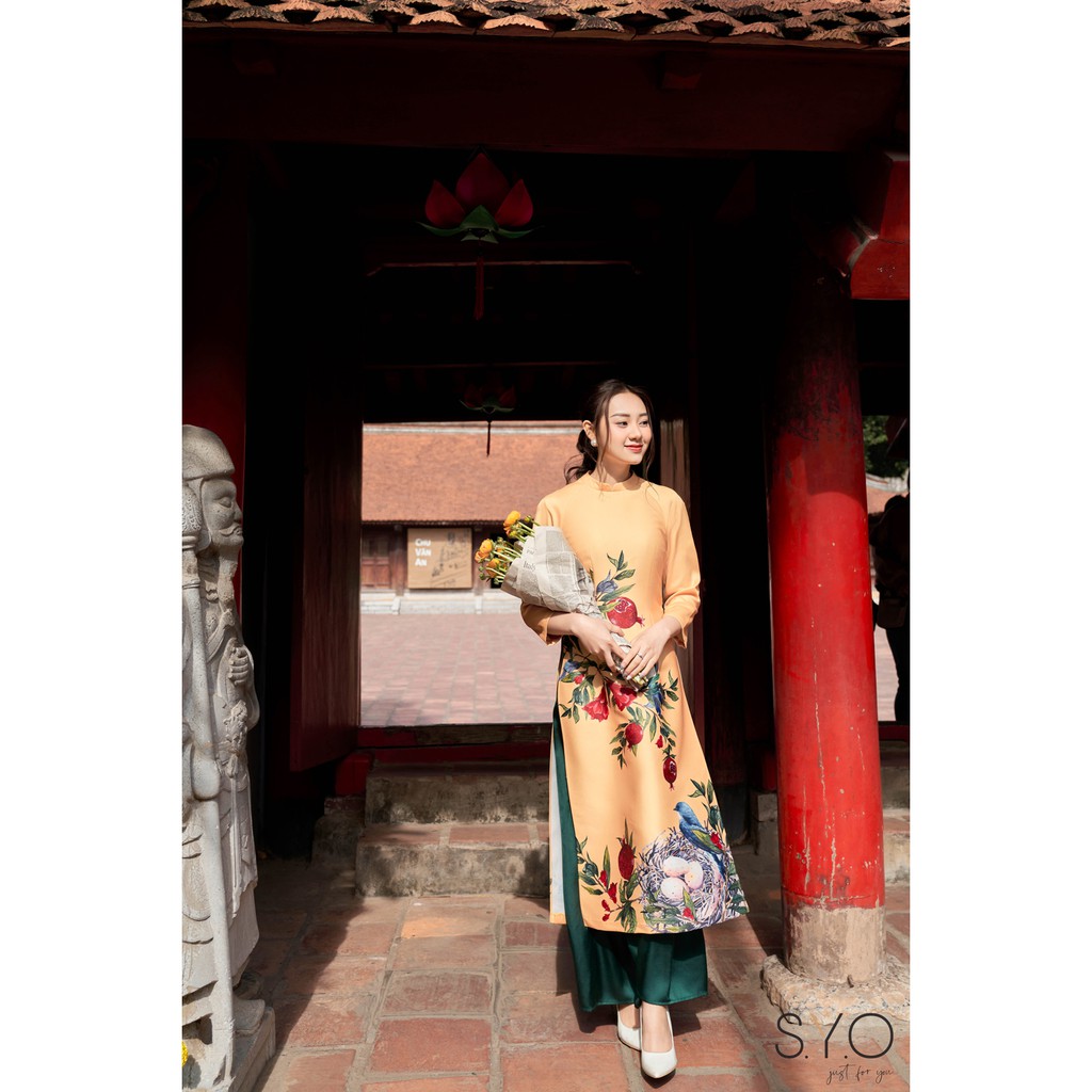 Áo Dài In Cành Lựu Đỏ SYO AD003