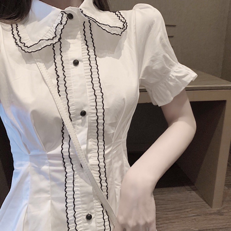 Đầm Sơ Mi Trắng Cổ Bèo Viền Đen Nhún Eo