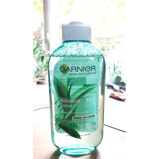 Nước hoa hồng Garnier 200 ml