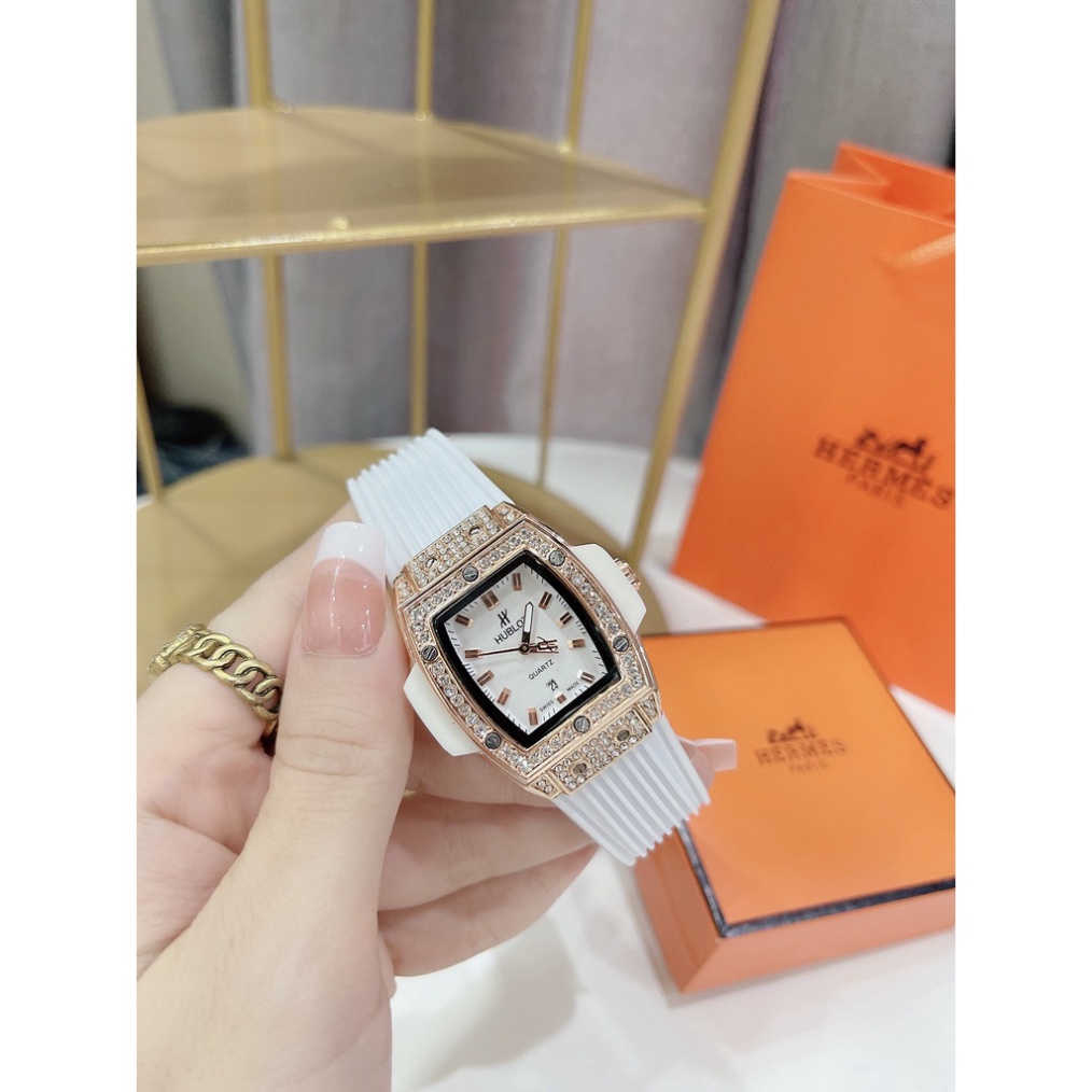 Đồng hồ nữ hublot mặt chữ nhật đính đá sang trọng [Bảo hành 12 tháng] tặng hộp cao cấp | BigBuy360 - bigbuy360.vn