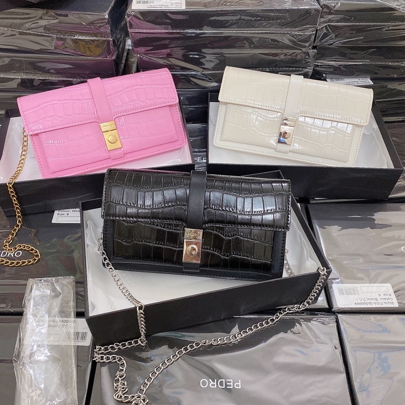 Túi cầm tay kèm dây đeo có hộp