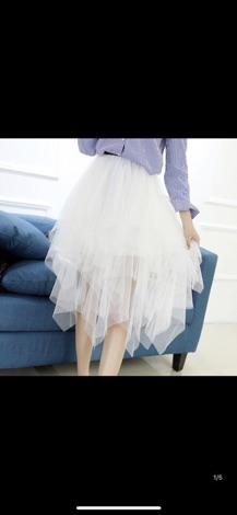 Chân váy tutu nhọn